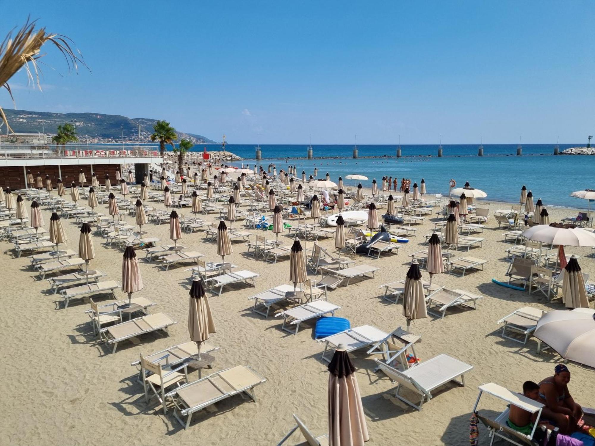 Appartamento La Casa Di Freddy Loano Buitenkant foto